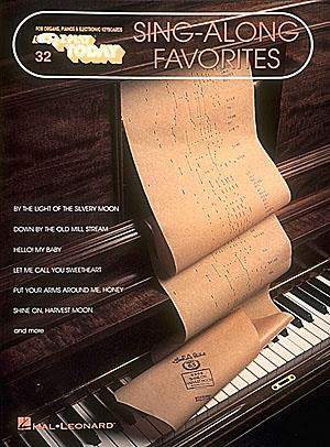 Singalong Favorites(E-Z Play Today Volume 32)